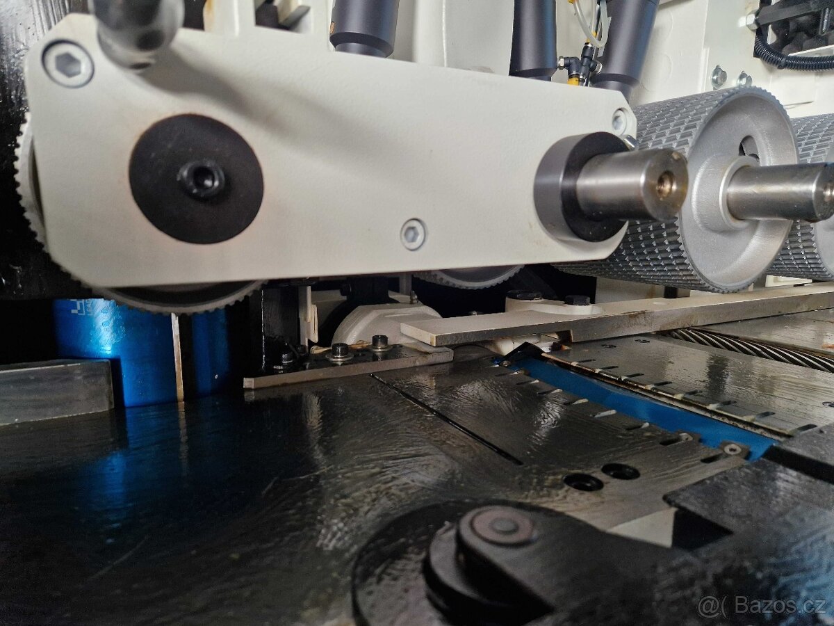 Čtyřstránka na lepené drevo Leadermac Compact 623C(2M) - 13