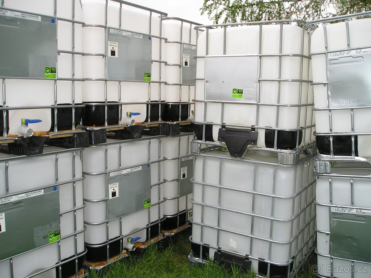 IBC kontejner , nádrž na vodu 1000 litrů , i na pitnou - 13