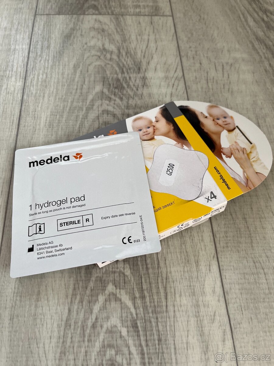 Miminko holčička 0-6 M - top stav - 13