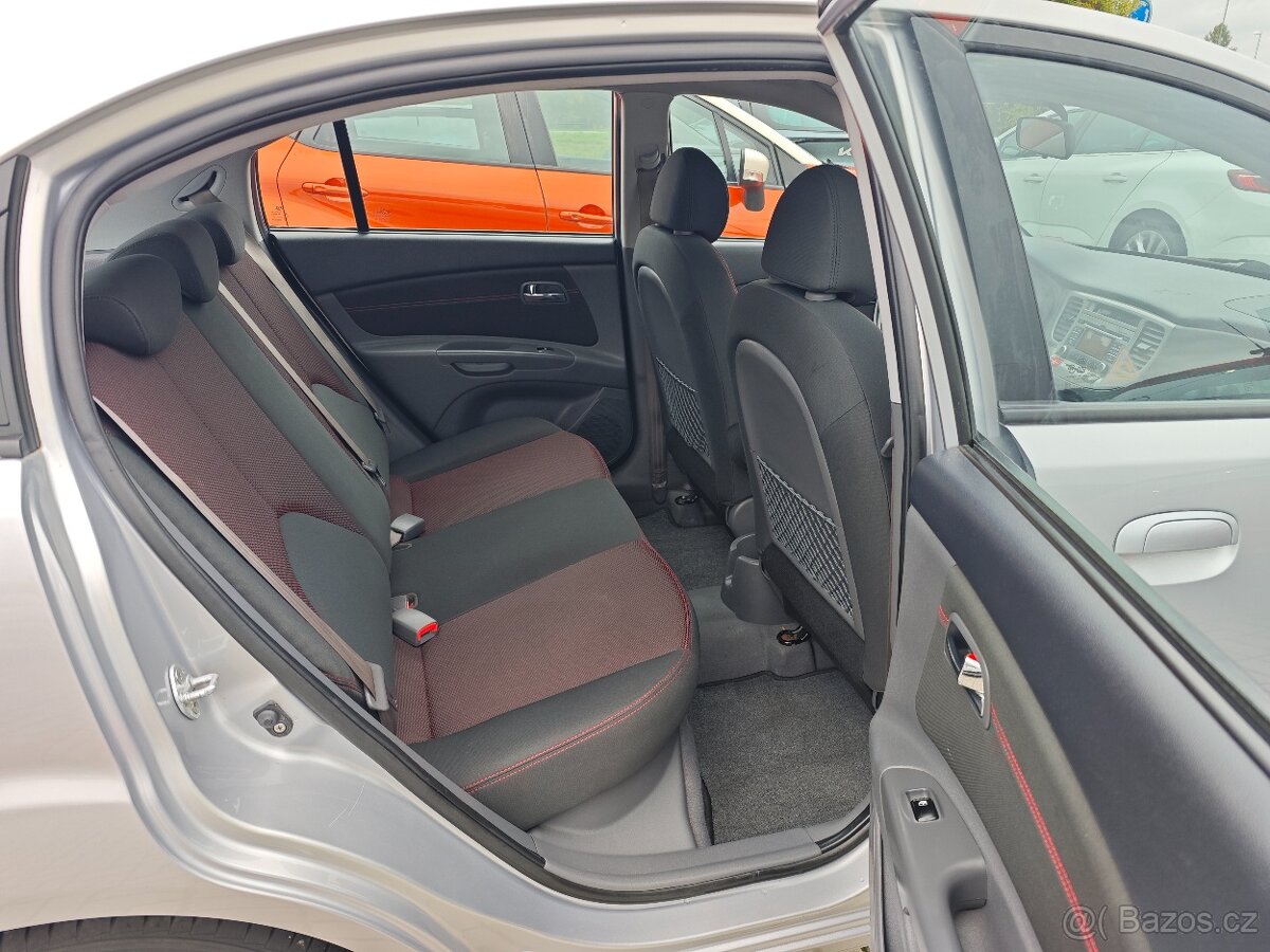 Rio EX Sport 1.4CVVT 71kW - 13