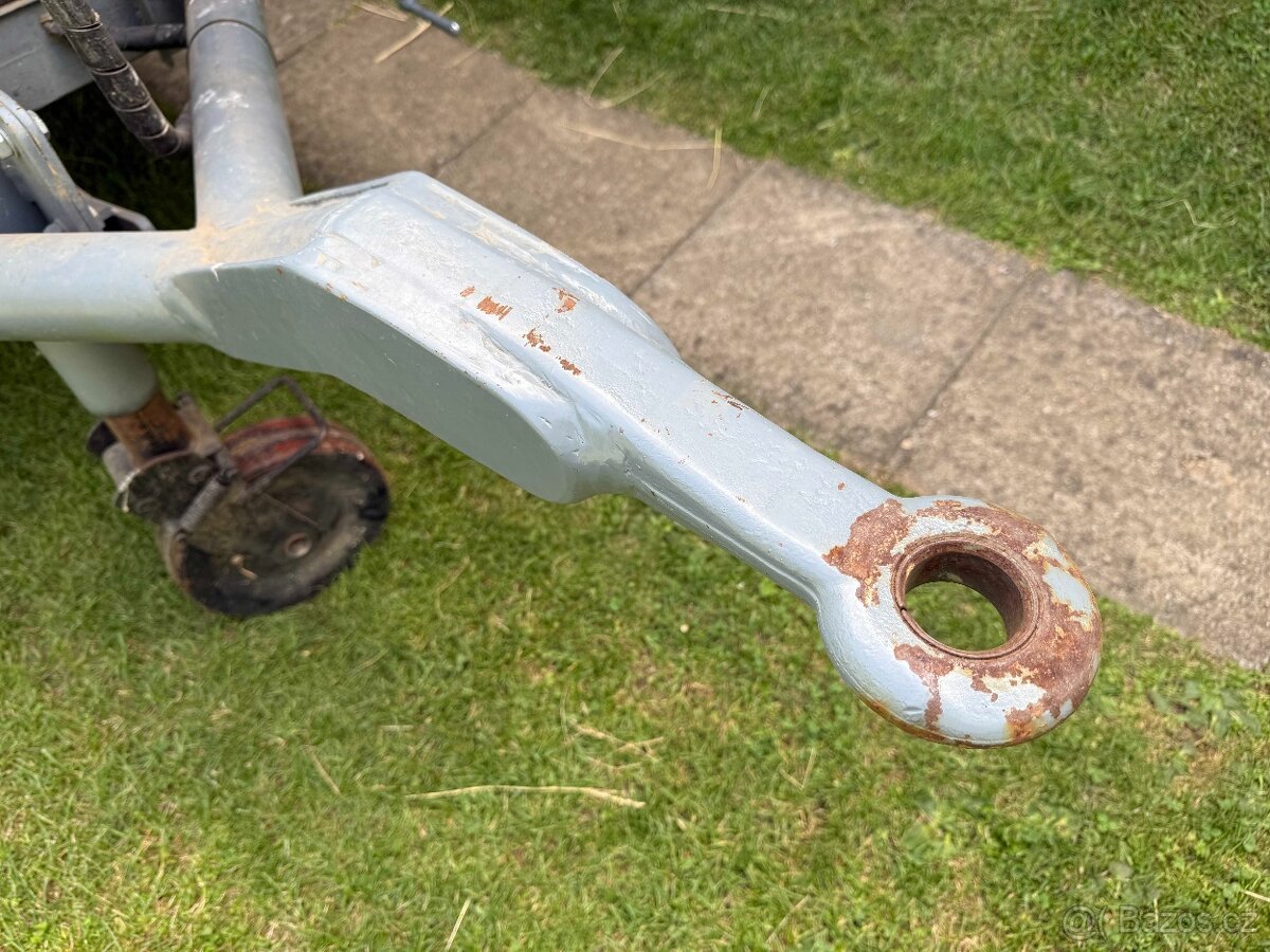 Vlečka za traktor - 13