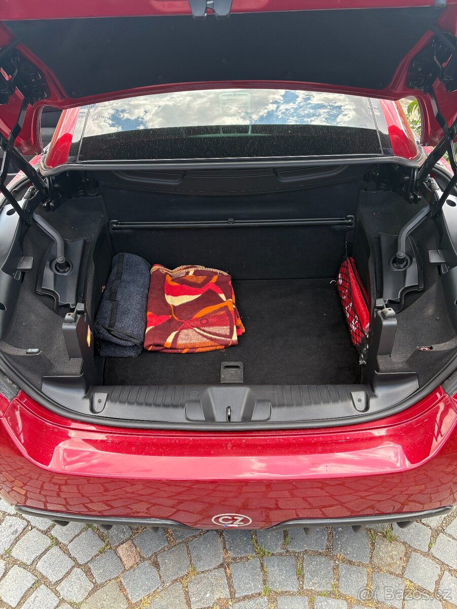 Peugeot 308CC - 13
