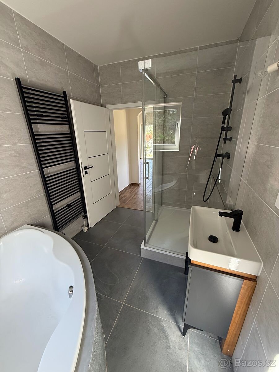 Prodej bytu 3+1 133 m² - 13