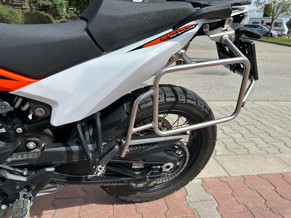 KTM 890 Adventure 2022 - 13