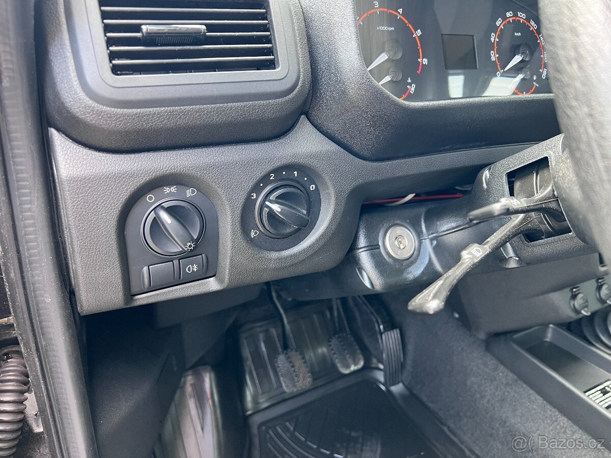 Lada Niva, 4x4 Luxe Klimatizace 2025 r.v. - 13