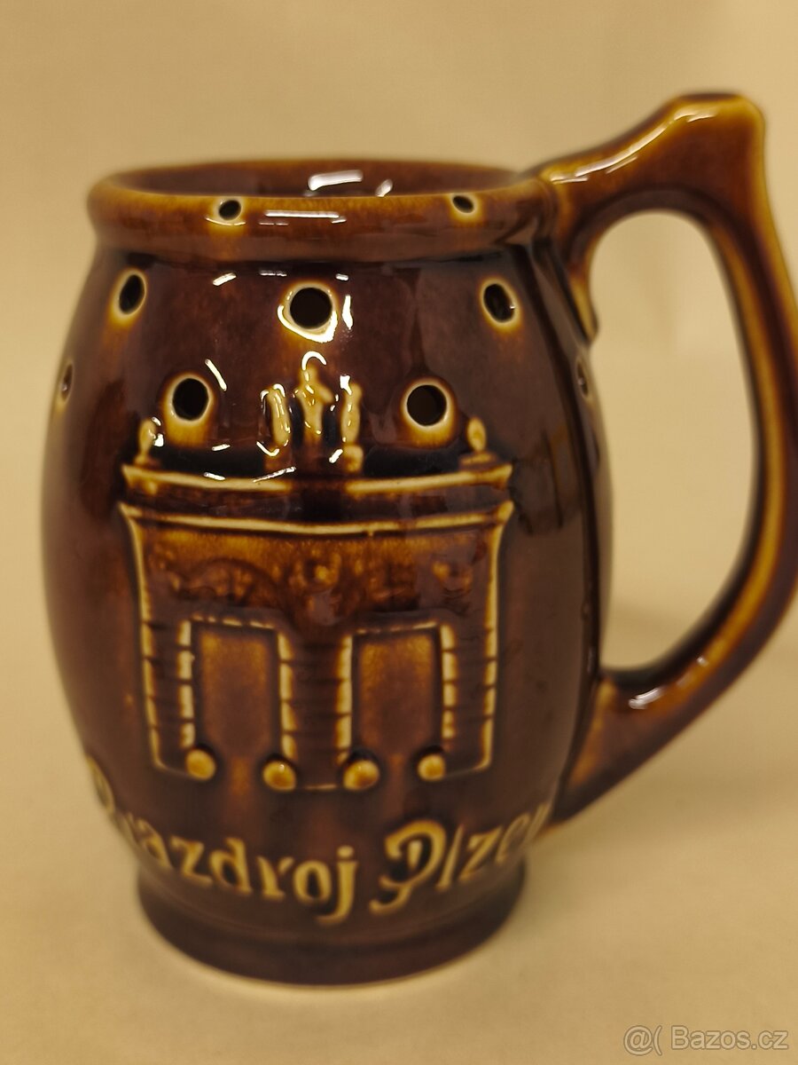 Korbel , půllitr - keramika - 13