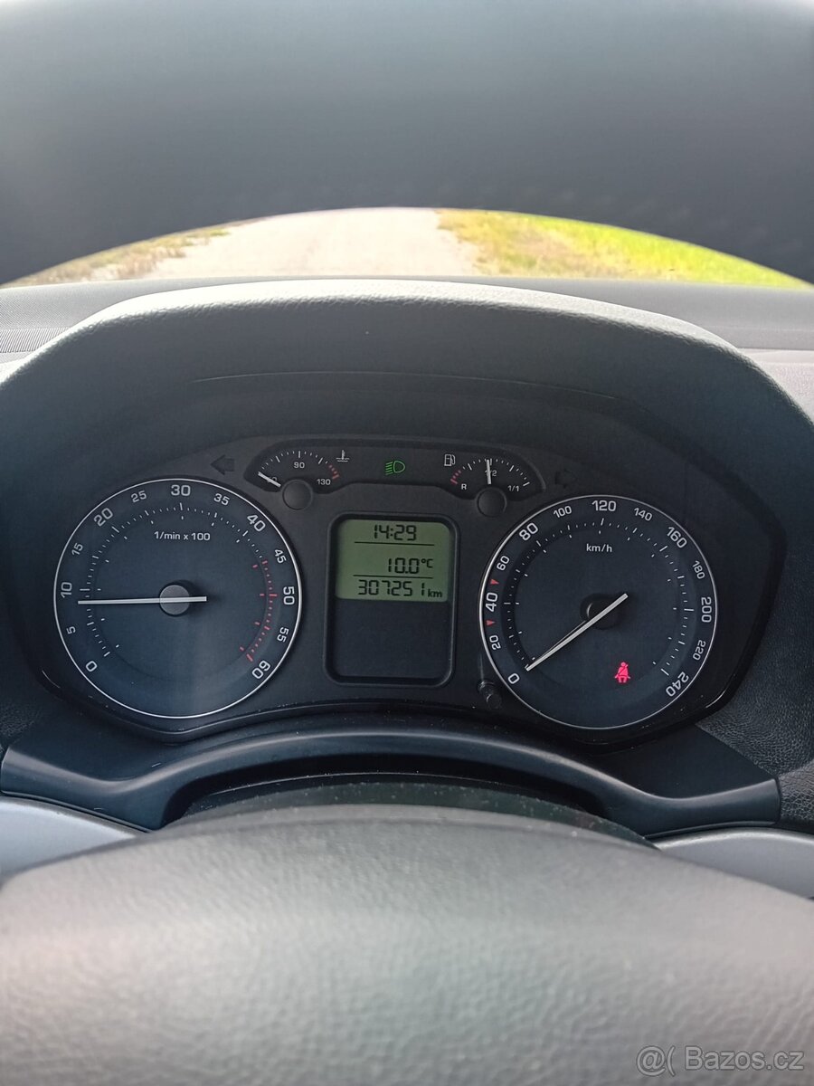 Škoda Octavia II 1.9 tdi - 13