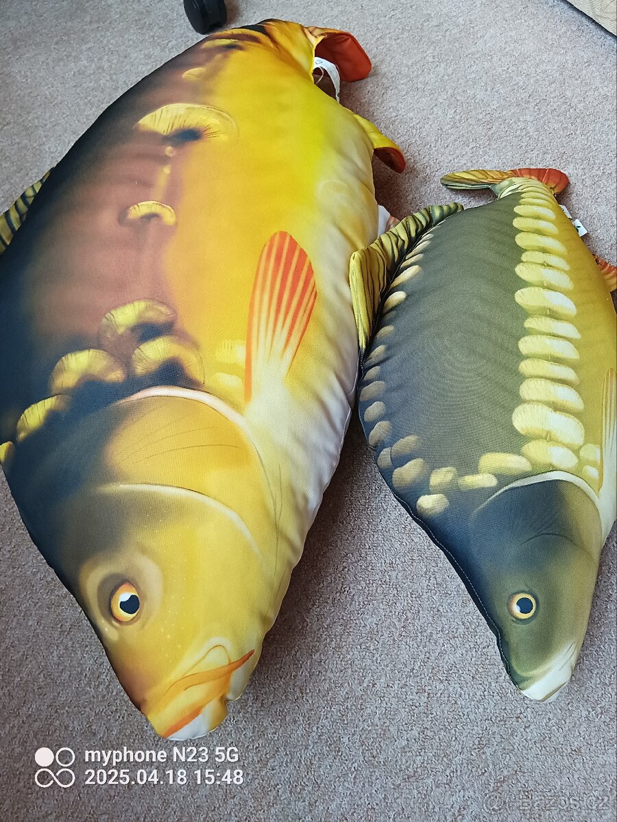 Polštářek KAPR LYSEC zn."GABY" vel."62cm + 90cm" - 13