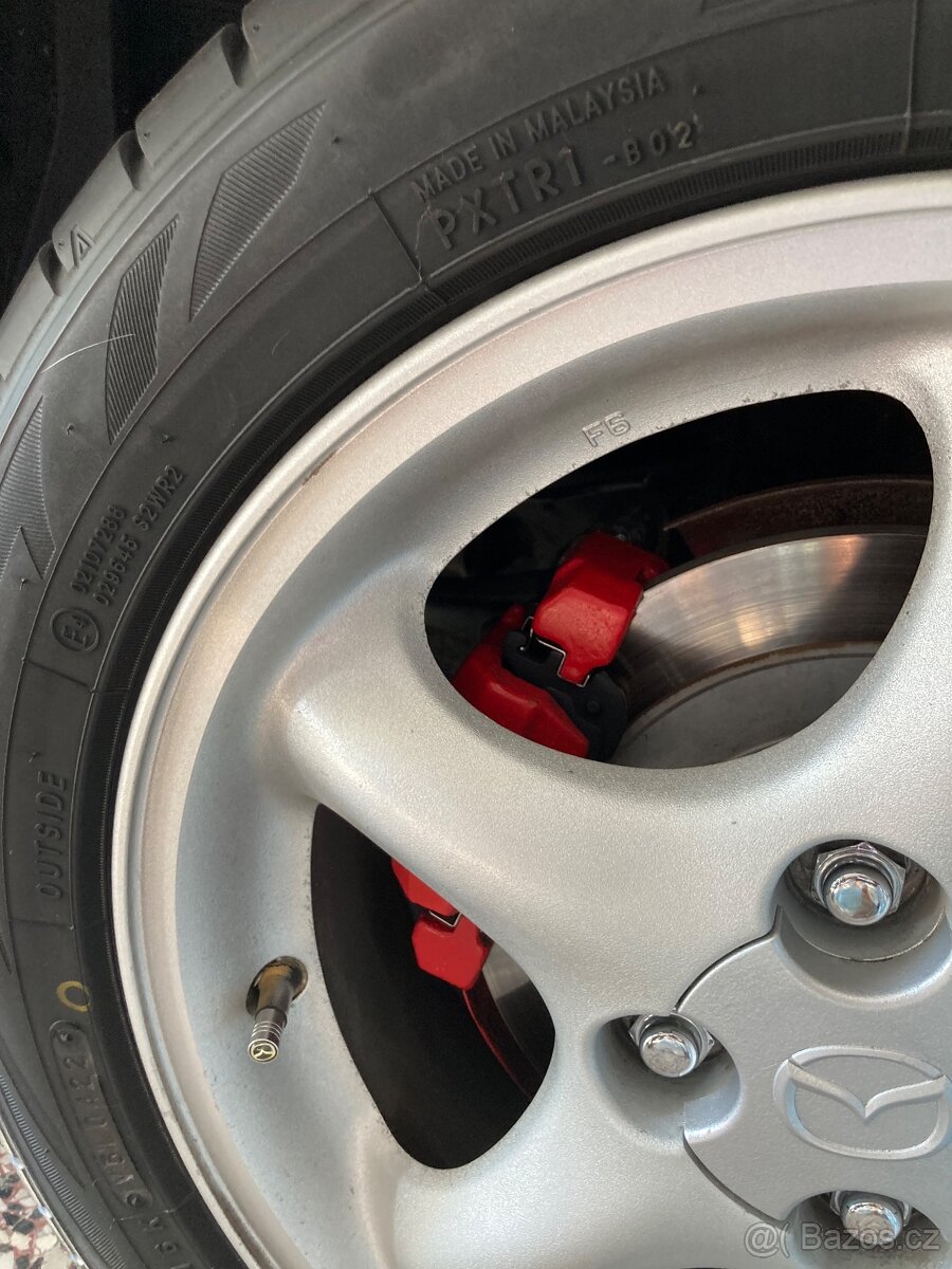 Mazda MX-5 Miata 1,6 (81kw) 12/2000 (super audio) - 13