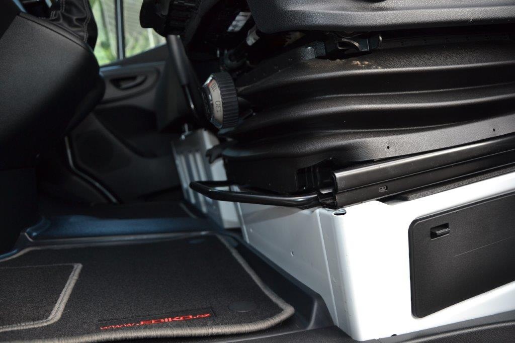 Mercedes-Benz Sprinter 316 hydr. čelo, velká výbava - 13