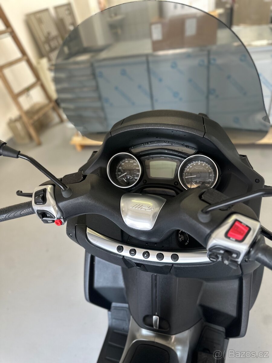 Piaggio mp3 500 - 13