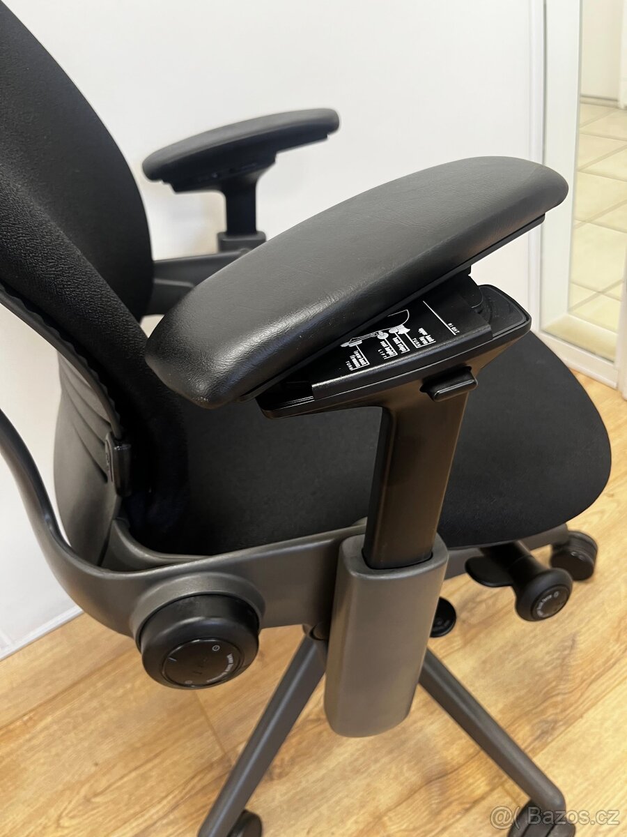 Steelcase Leap V2 (Showroommodel) - 13
