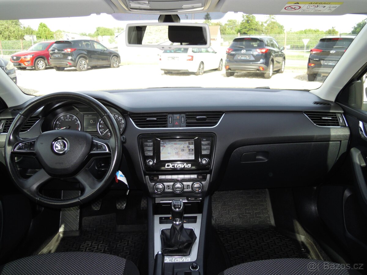 Škoda Octavia, 1.2TSi 71000KM - SERVIS - 13