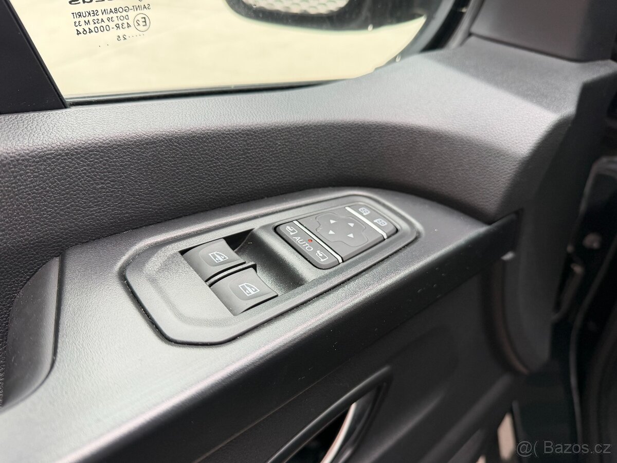 Renault Trafic Combi L2 2.0 dCi 150k 9A 8 míst 2025 DPH - 13