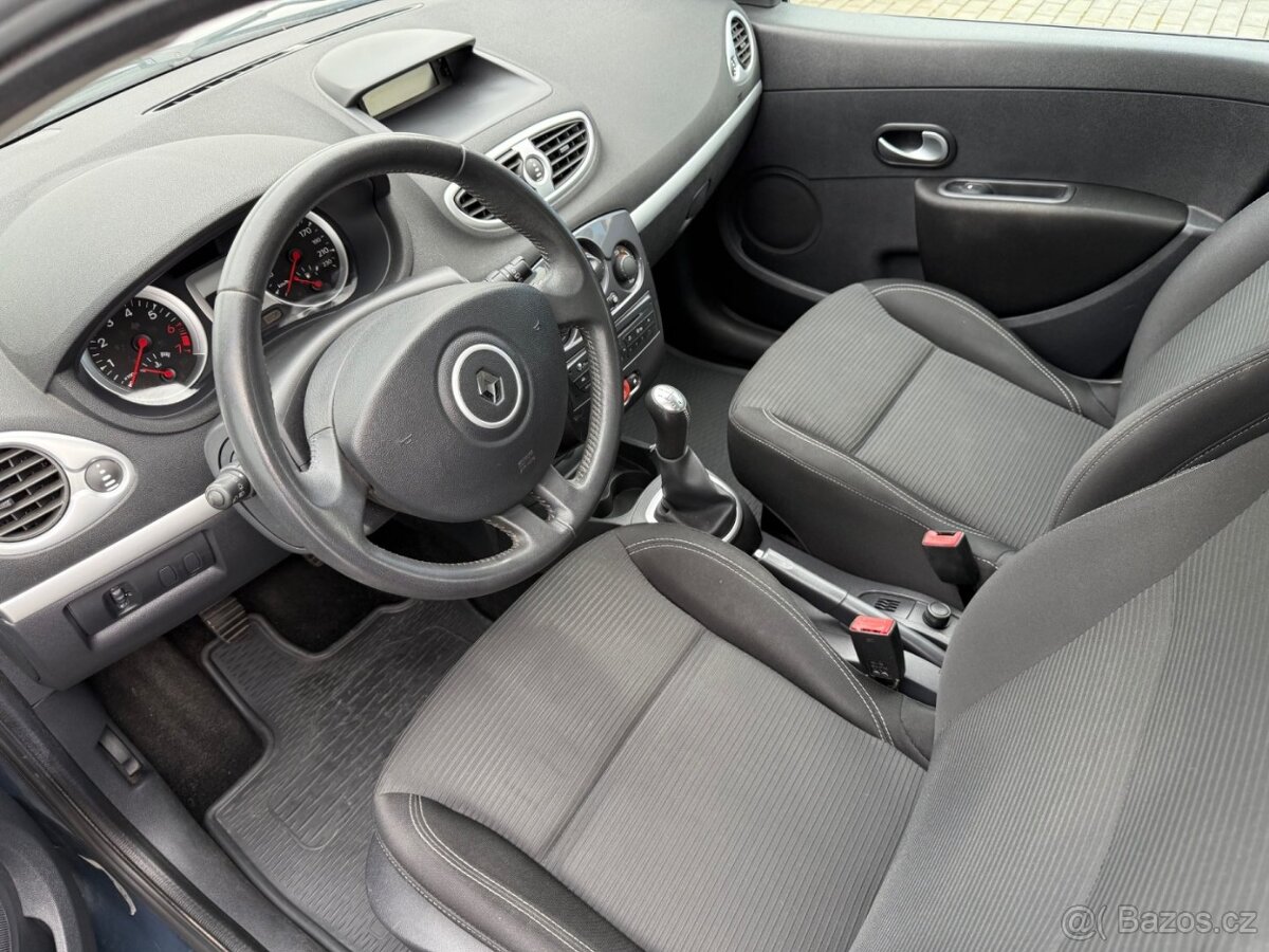 Clio - 13