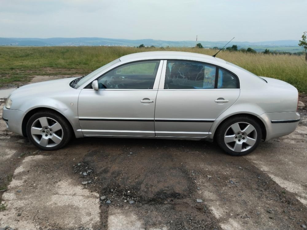 Škoda Superb - 13
