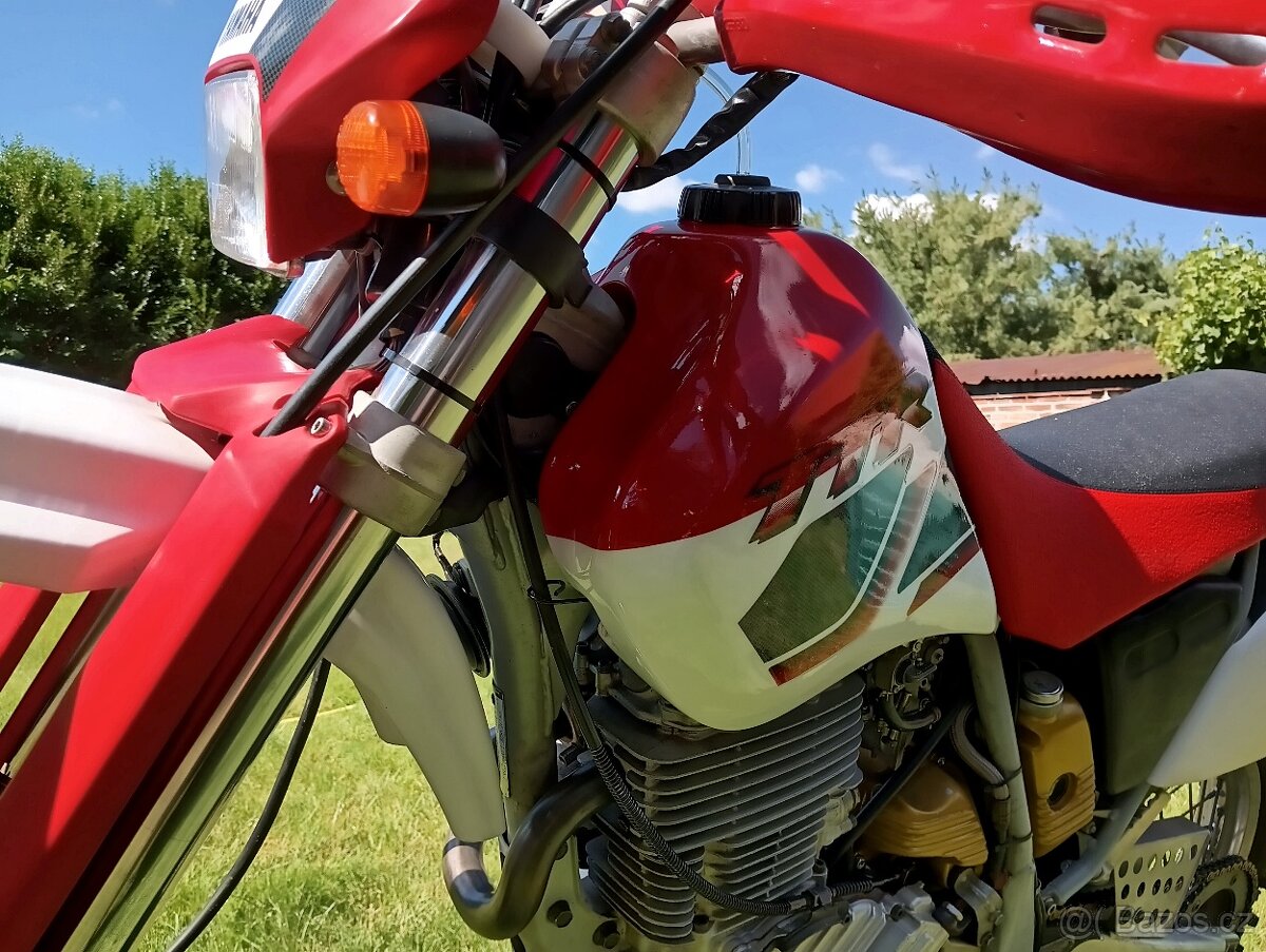 Yamaha TT 600R - 13