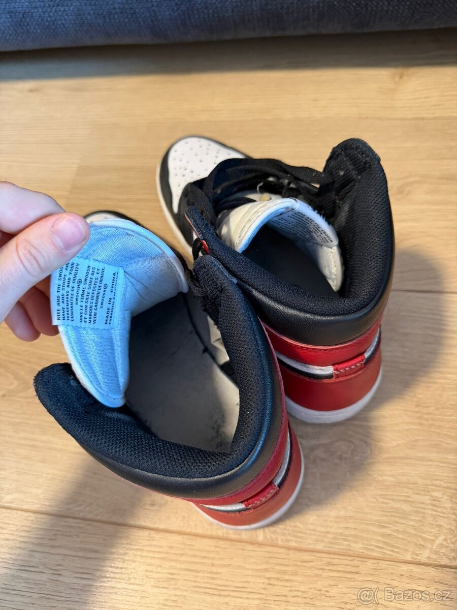 Air Jordan 1 black toes - 13