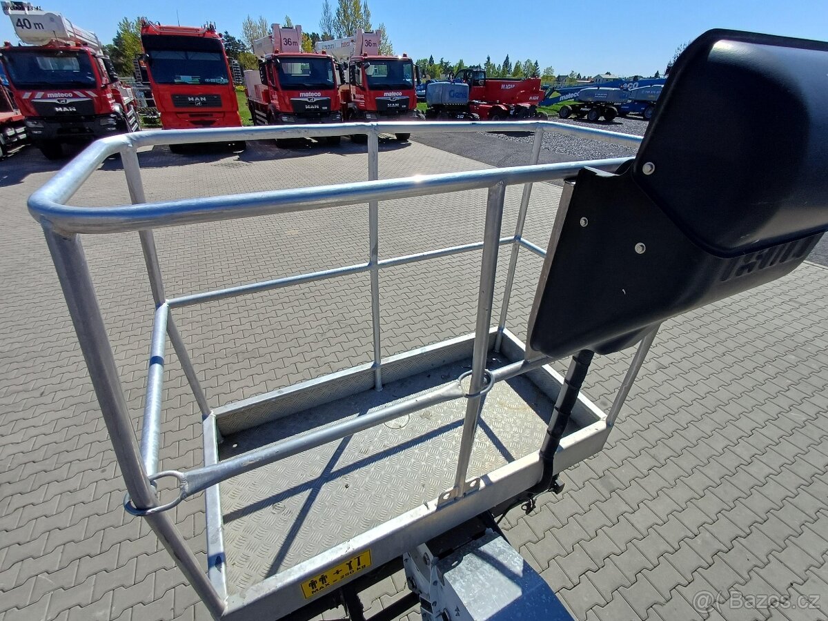 AUTOPLOŠINA ISOLI PT230 - 23 m - 13
