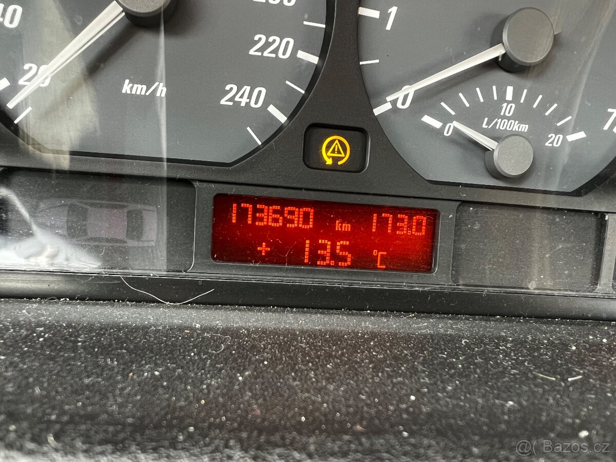 BMW 320i e46 Coupe 6ti válec 125kw - 13