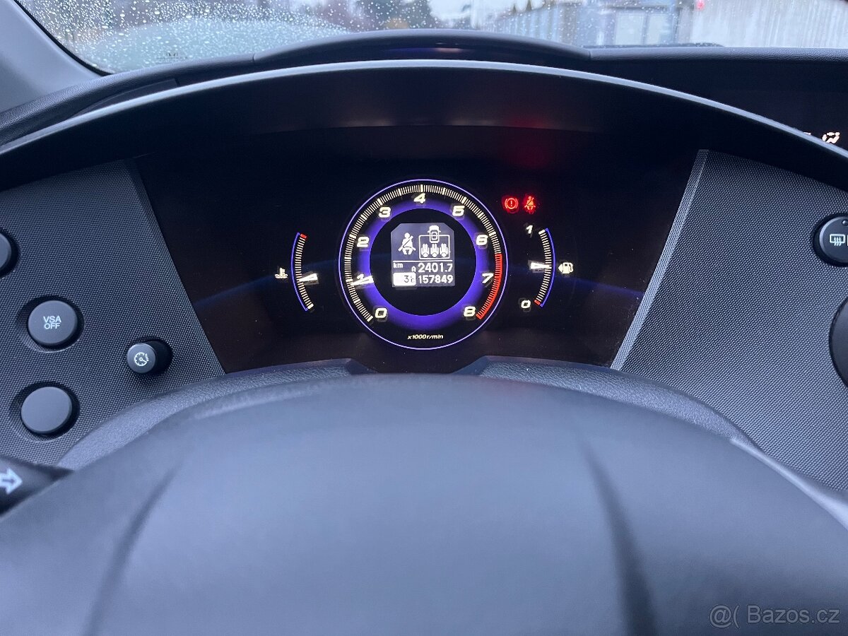 Honda civic 1.4 benzin automat - 13