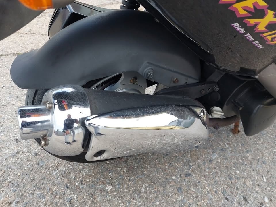 2000 PGO T-REX 125 ccm - 13