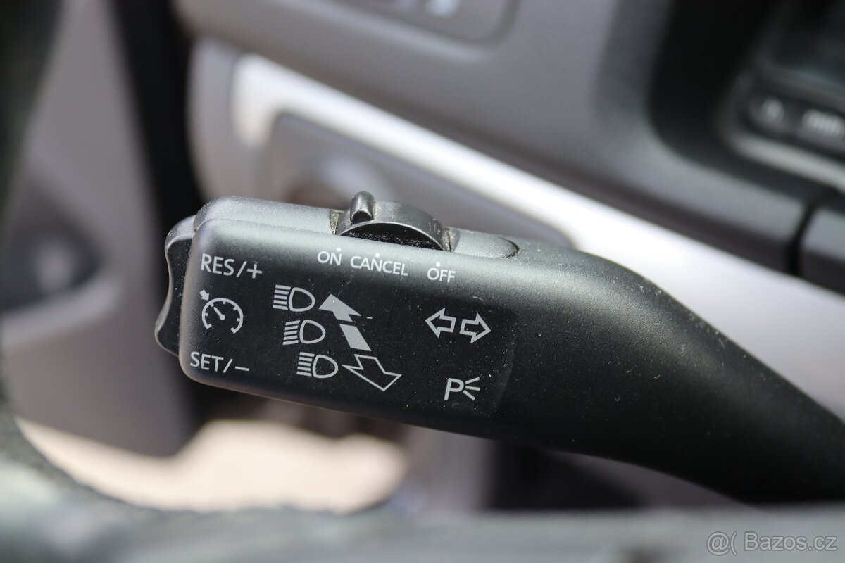 VW GOLF VARIANT 1.4TSI 118kW - 13