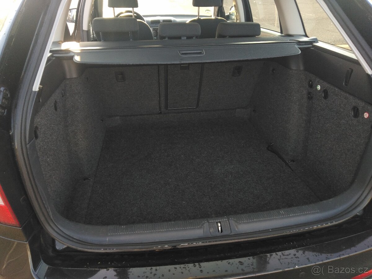 Škoda Octavia Combi TDI Ambition 4/2012 - 13