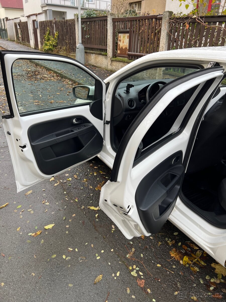 Škoda Citigo 2013 1.0 55kw, najeto 68 530km - 13