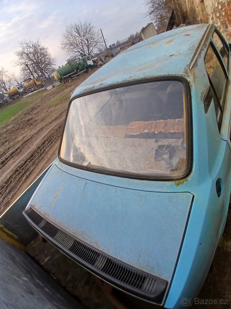 Škoda 105 (asi) - 13