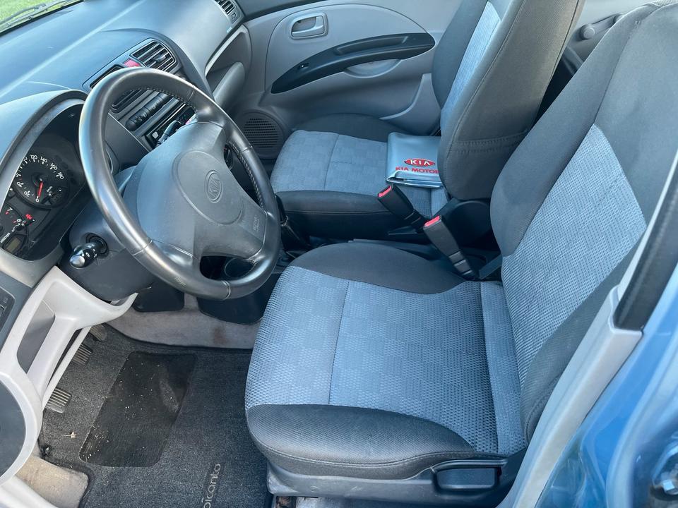Kia Picanto - 13