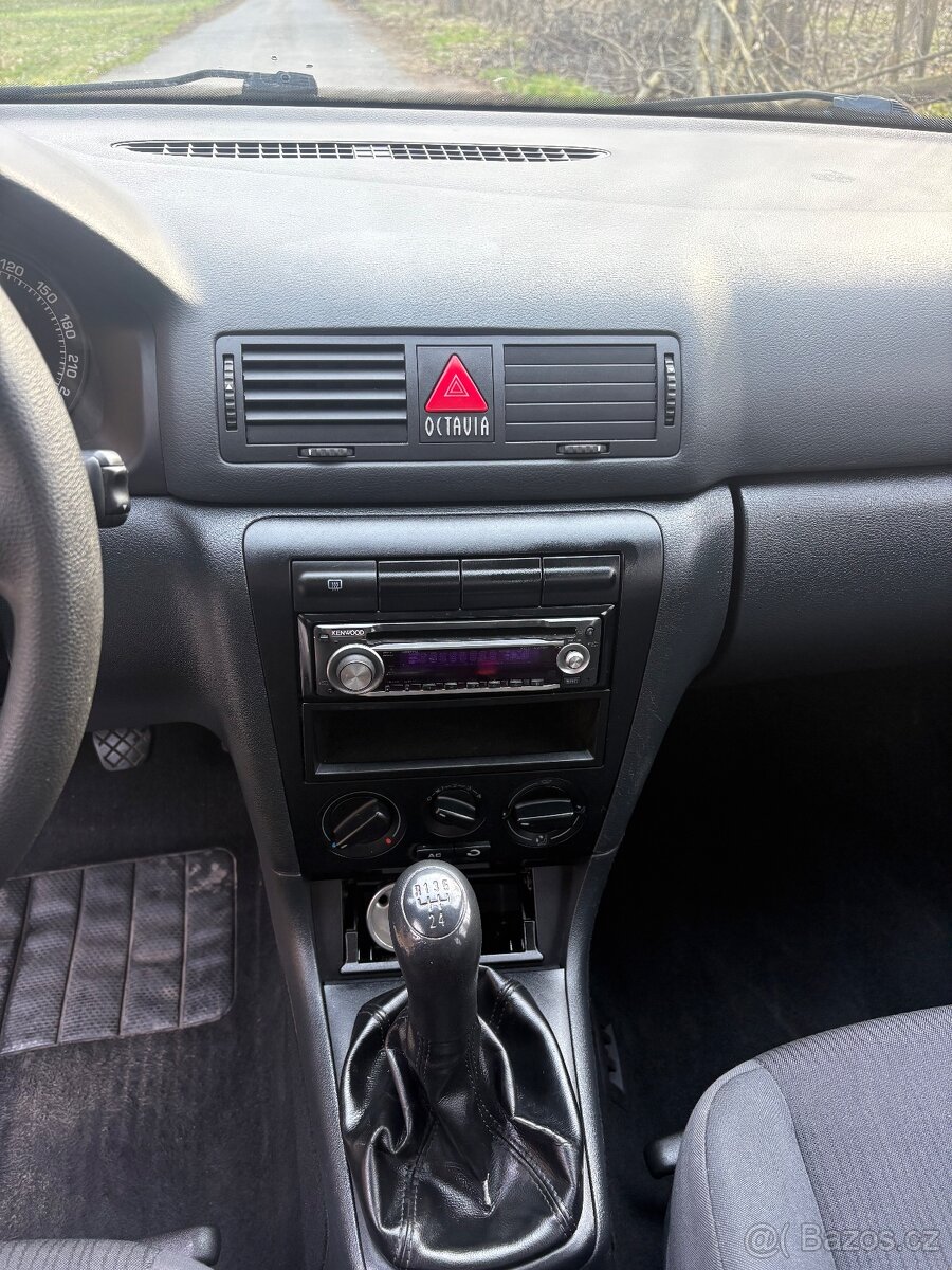 OCTAVIA 1.6 75kW BENZIN+LPG - 13