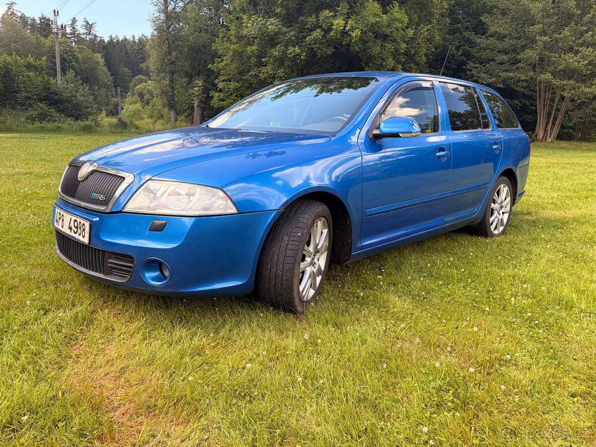 PRODÁM OCTAVIA COMBI II RS 2.0 TDI - 13