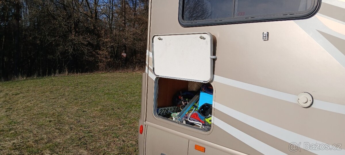 Obytný Mercedes SPRINTER V6 - 13