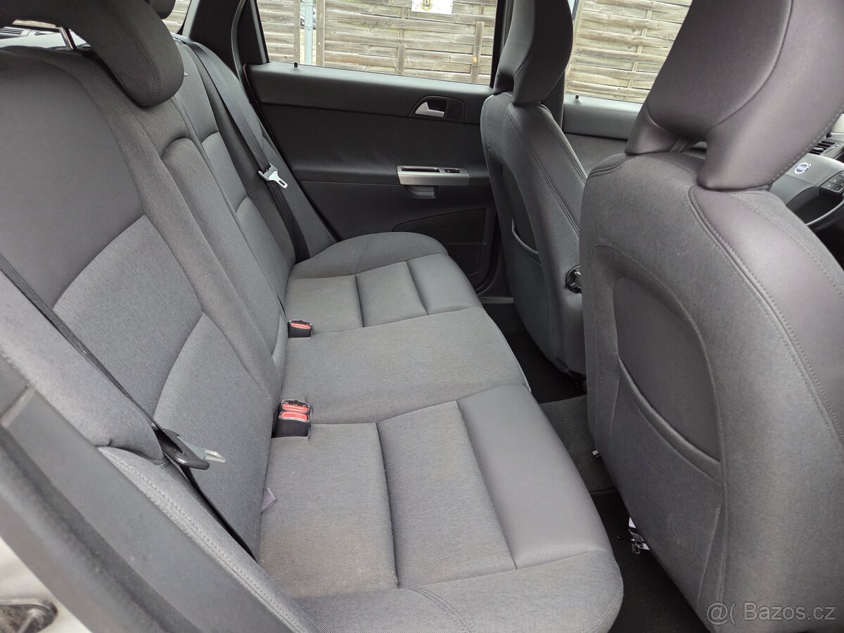 Volvo V50, 1.6D 80kW KLIMA - 13