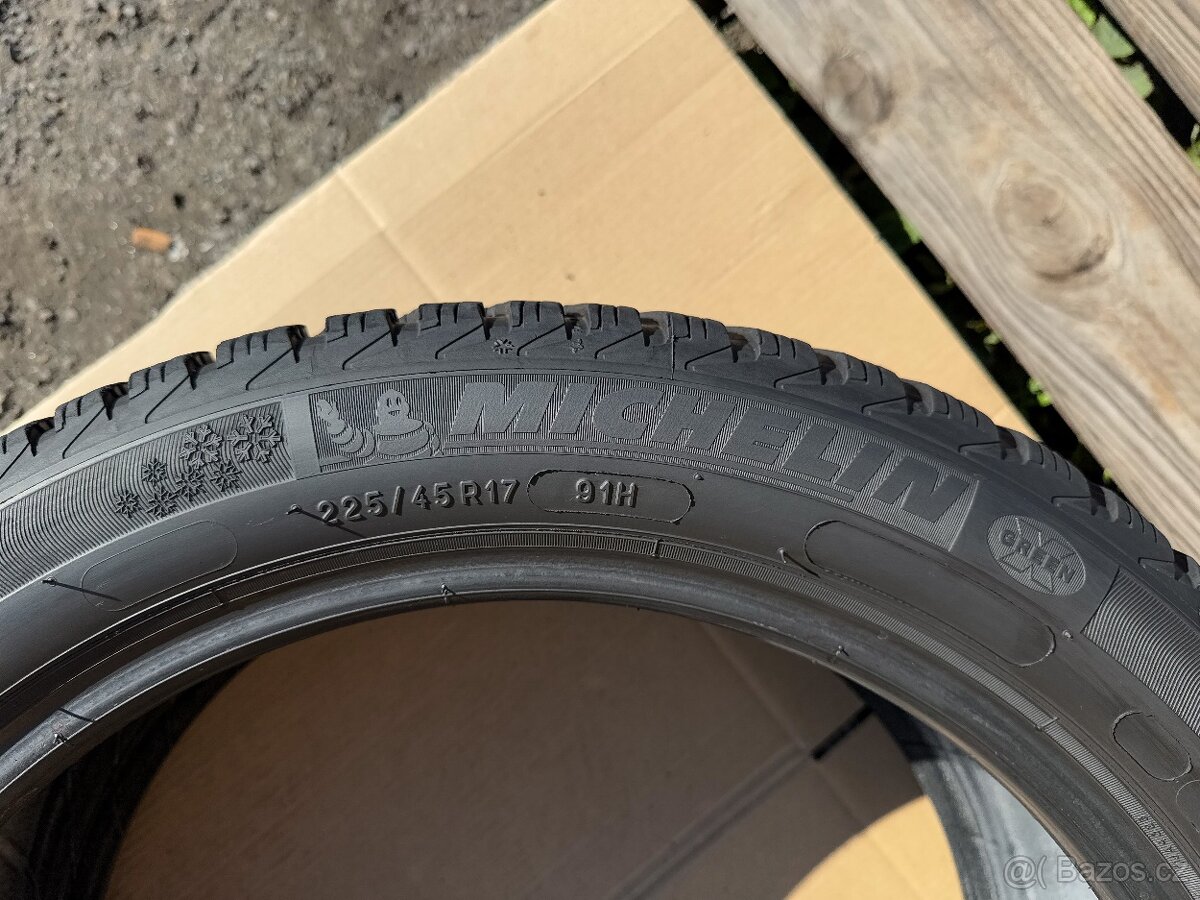 Zimní pneu 225/45/17 Michelin Alpin A4 - 13