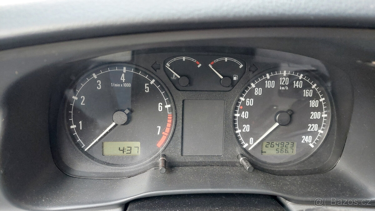 Octavia I, benzín 1.6, r.v. 1999, STK do 27, 265 000 km - 13