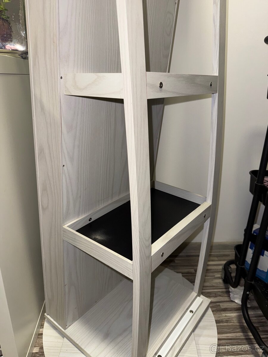 Zrcadlová šperkovnice - 13