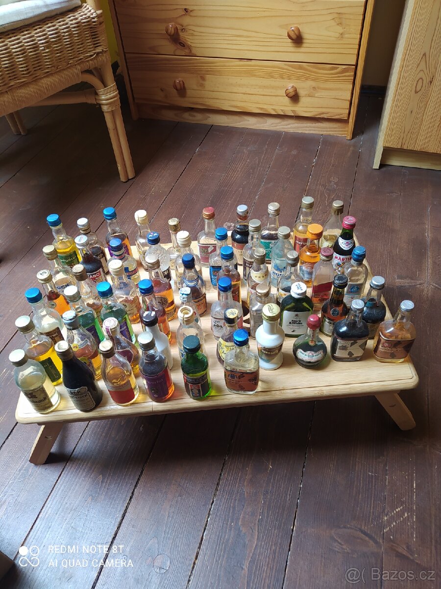 Lahvičky s alkoholem - 13