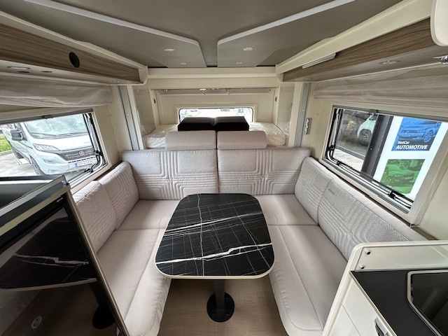 Bürstner Lyseo TAD Gallery T 649G 4-miestny - 13