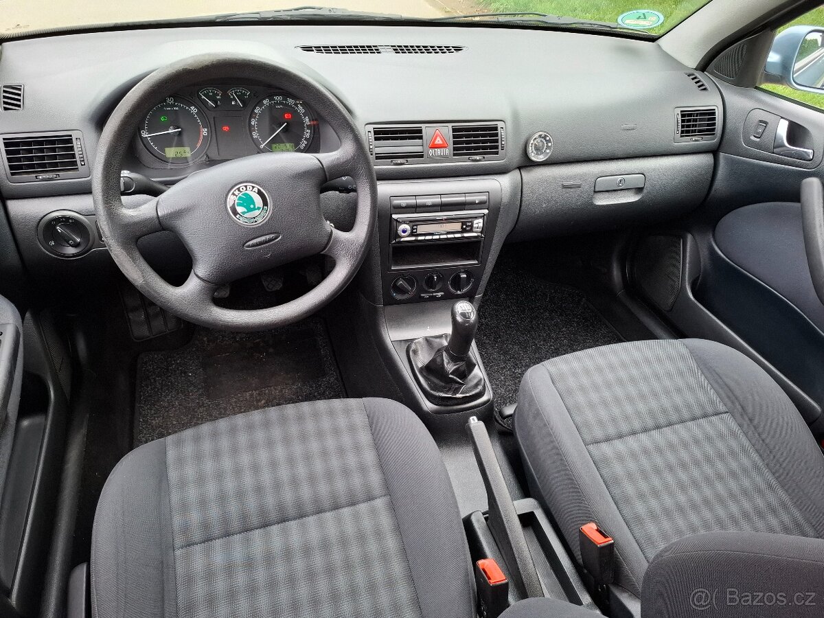 Škoda Octavia 1.9 TDI 74Kw Kombi Model 2008..Nová Stk - 13