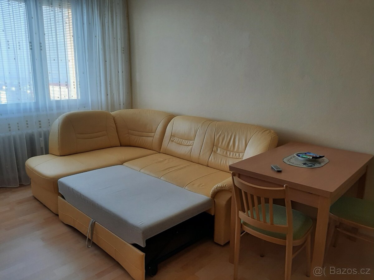 Prodej bytu 1+kk, 25 m² – Praha 10 - 13