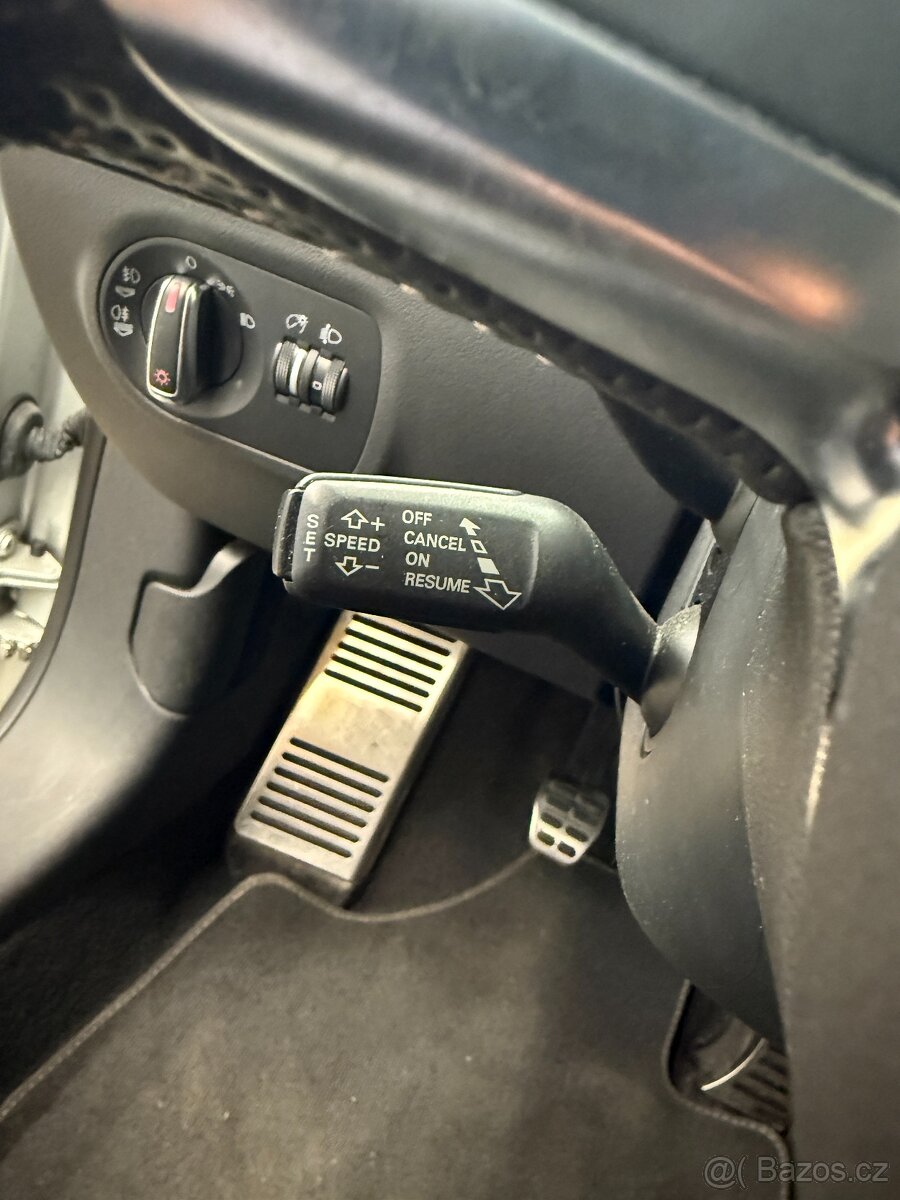 Audi TT S-line 1.8 TFSI 118 kW - 13