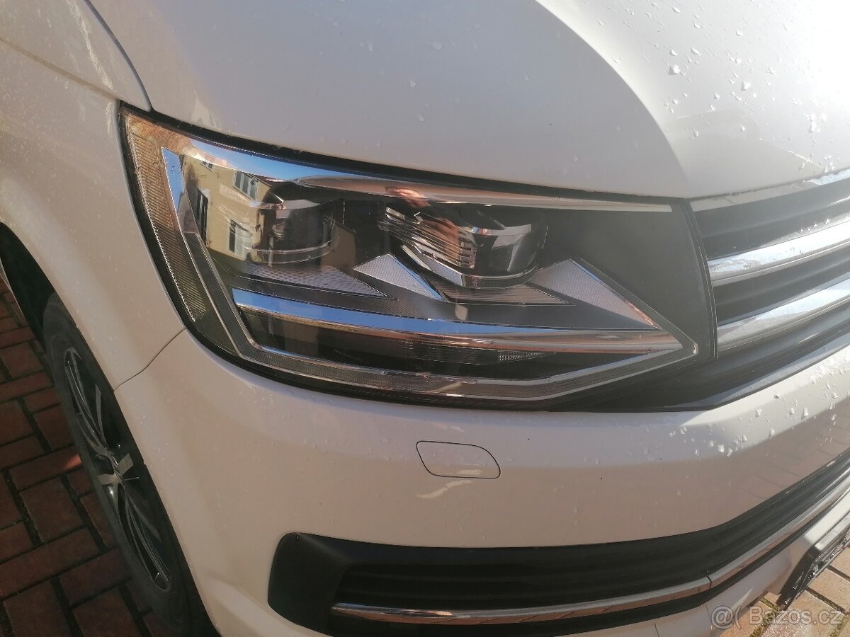 VW MULTIVAN T6 2.0TDI 110KW GENERATION SIX MANUÁL LED ŠÍBR - 13