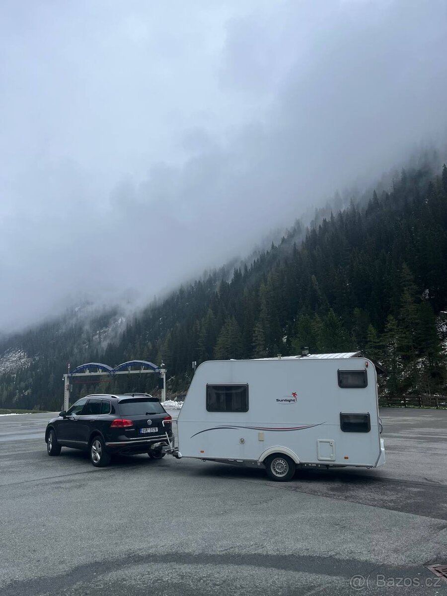 Karavan Sunlight Carado Capron 2015 - 13