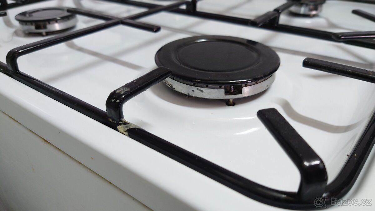 Plynový sporák AMICA - 13