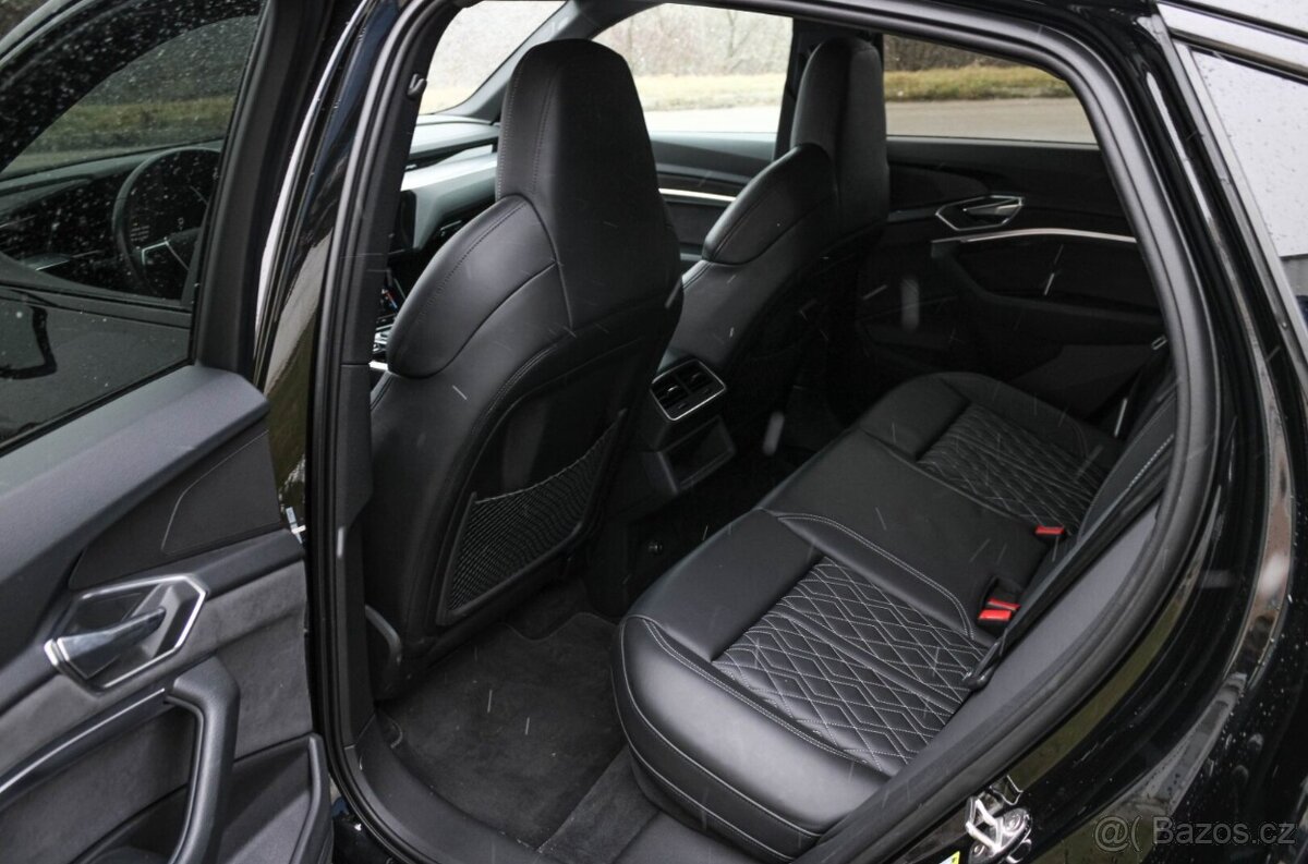 Audi E-tron S quattro - 13