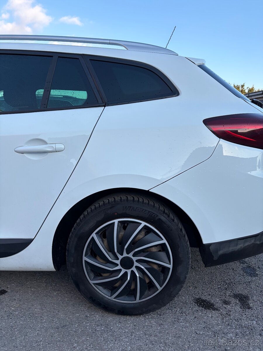 Renault Megane - 13