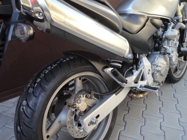 HONDA CB600F5 - 13