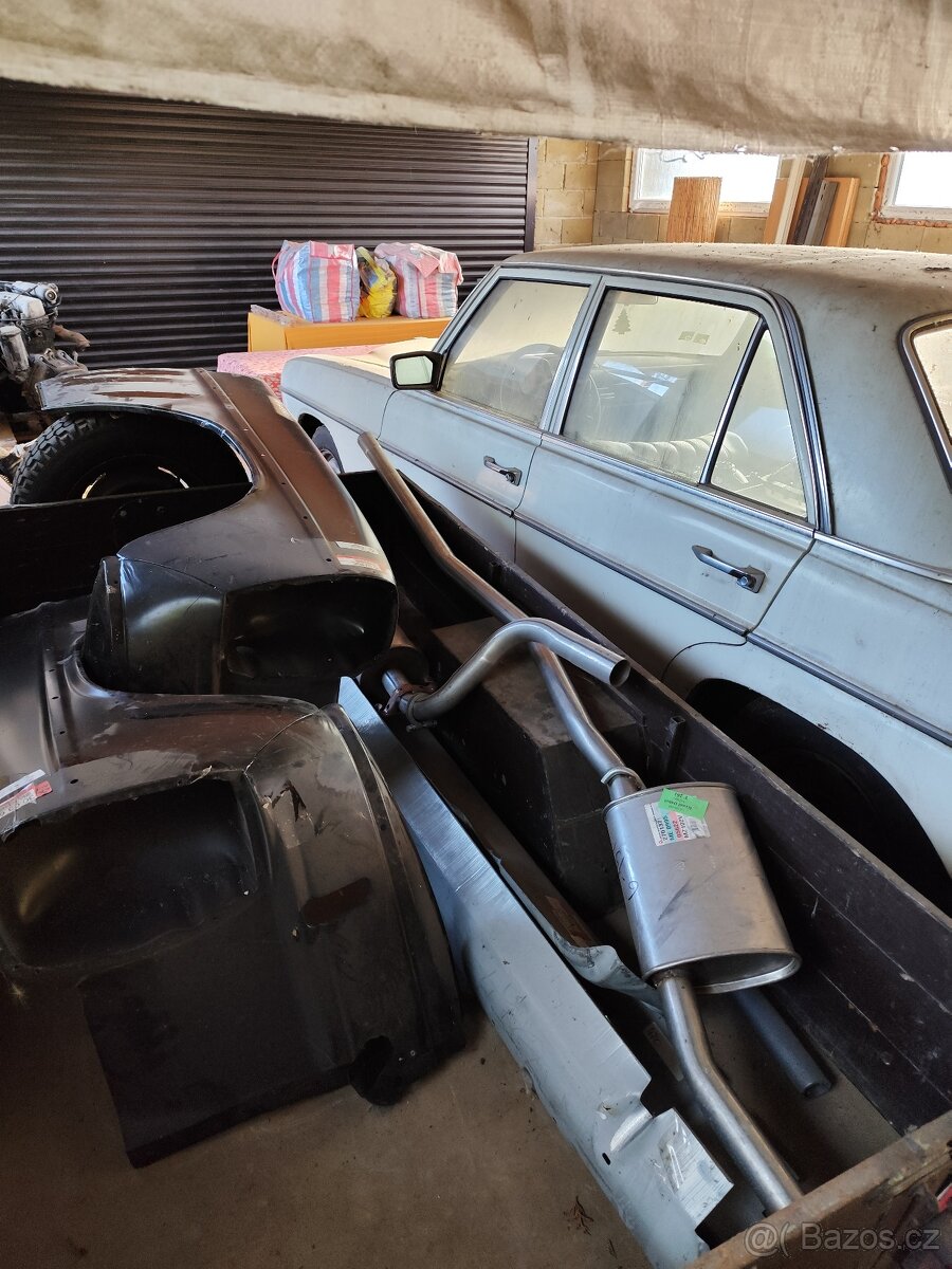 Prodám mercedes W 115 - 13